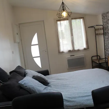 Agreable Maison Individuelle Apartment